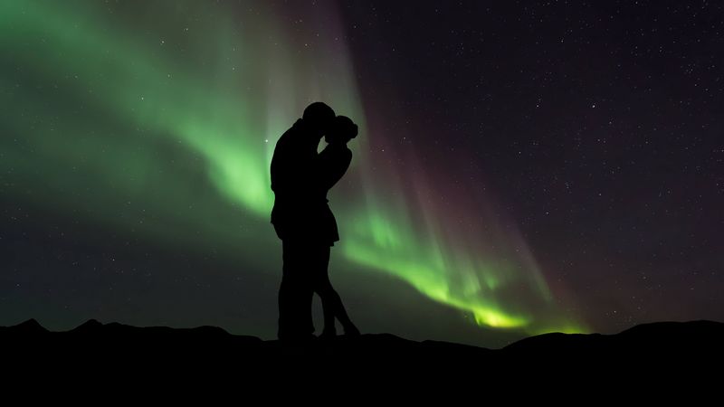 couple, silhouettes, hugs, love, 4k