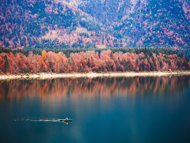 lake water boat and canoe 4k