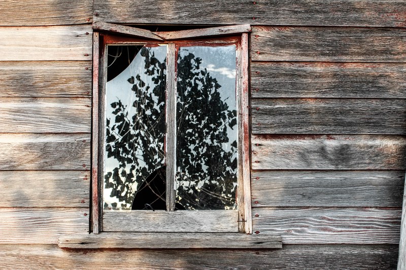broken glass vintage wood and farm 4k