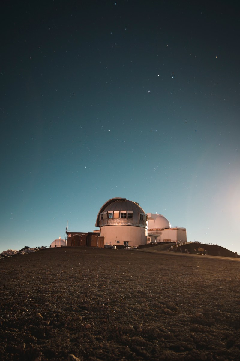 building dome stars and blue hd, 4k
