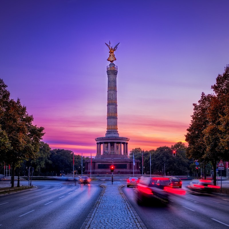 building historic evening sky and pink 4k