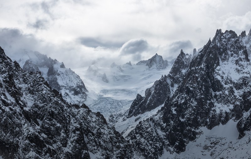 mountain snow mist and fog 4k