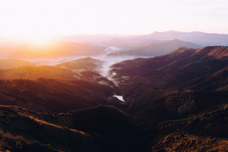 foggy mountainscape in ganekogorta at dawn, ganekogorta mountains at dawn 4k