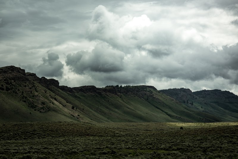 highland landscape hill and cloud 4k