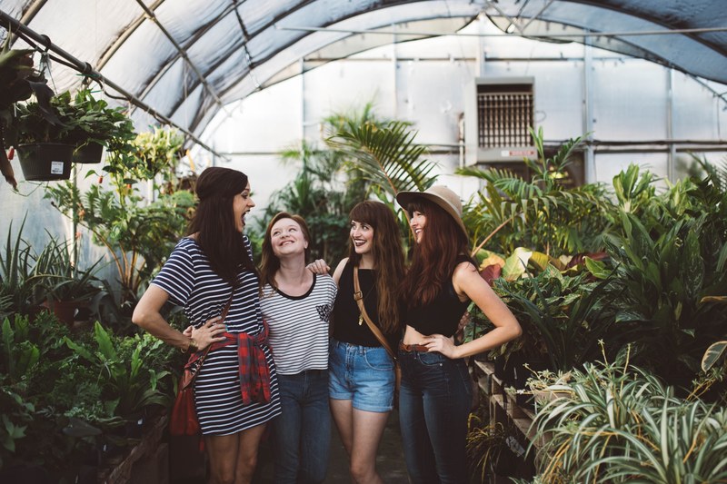 plant friend greenhouse and smile 4k