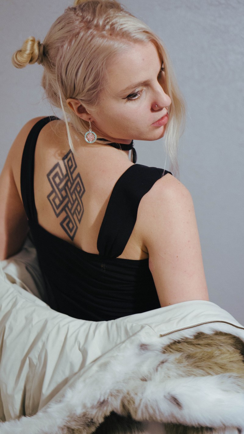portrait hipster tattoo and blonde hd, 4k