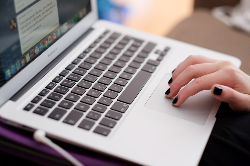 study homework work and blogging 4k