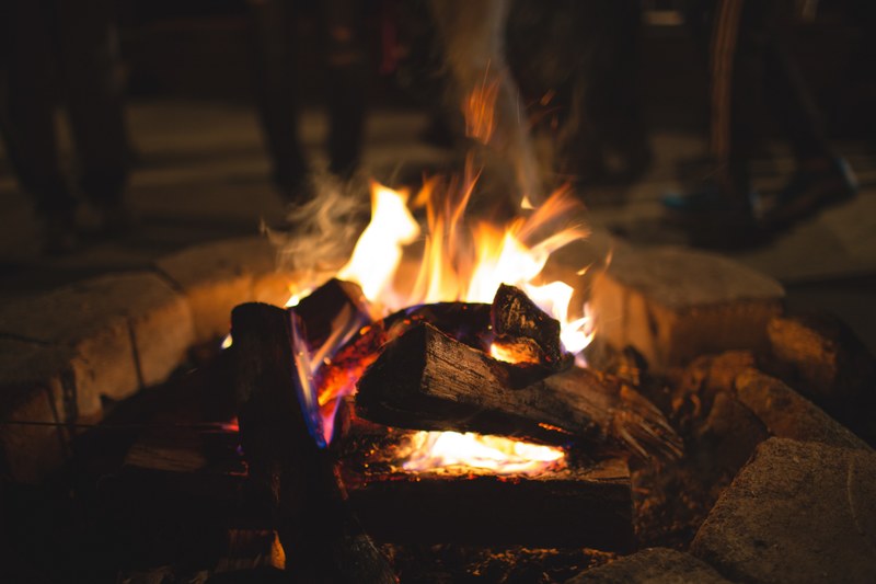 protective covering light barbecue and fire 4k