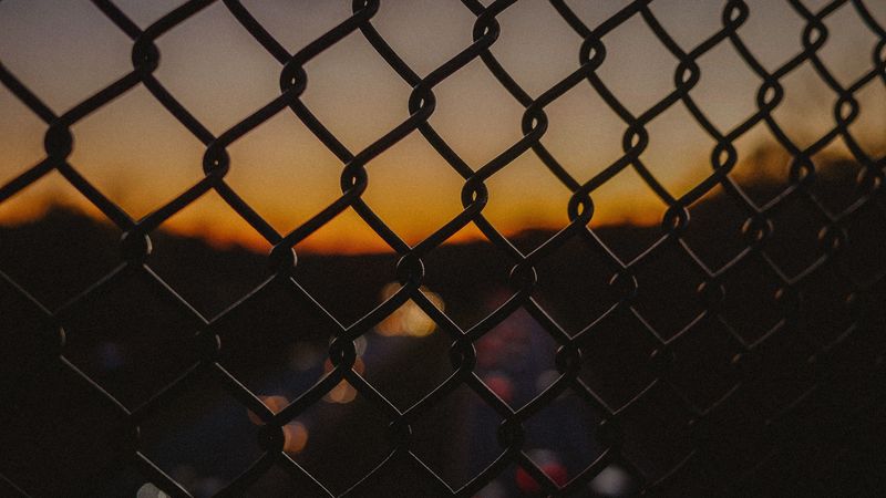 grid, fence, night, dark, 4k