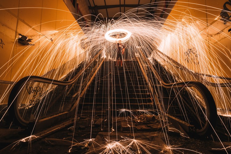 spark long exposure light painting and escalator 4k