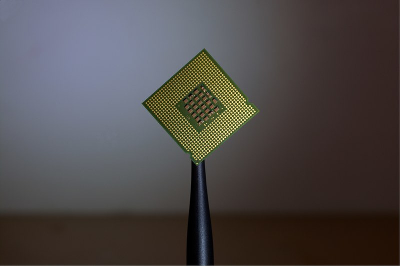 computer programmers single microchip, the computer chip 4k