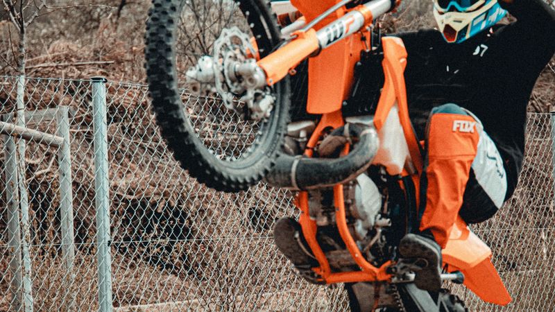 motorcycle, helmet, motorcyclist, road, 4k
