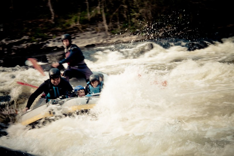 adventure rafting and white water 4k