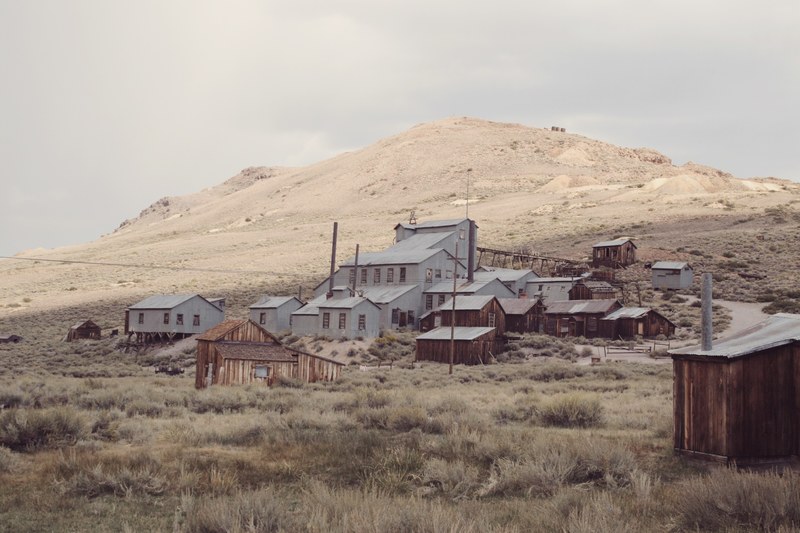 abandoned ghost town, forgotten homes 4k
