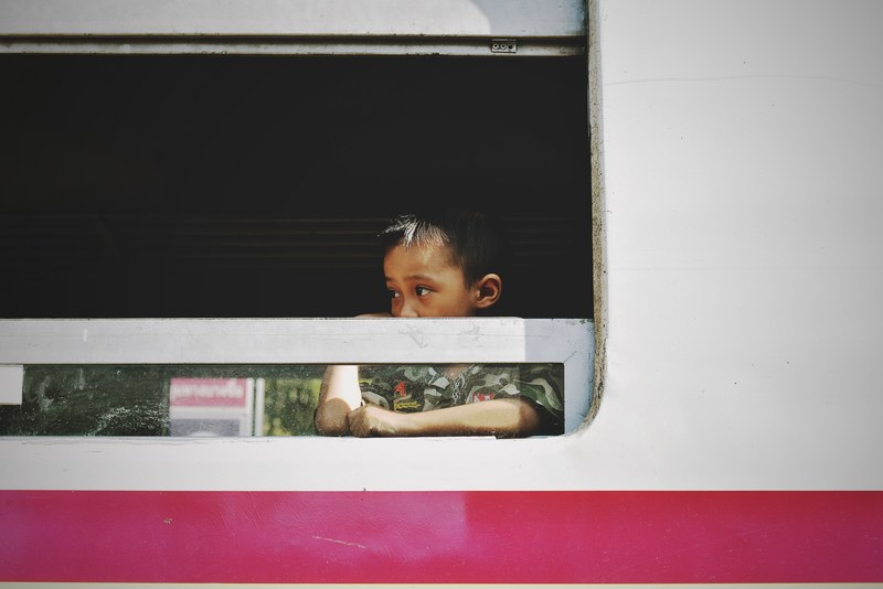 a boy on train feel alone 4k