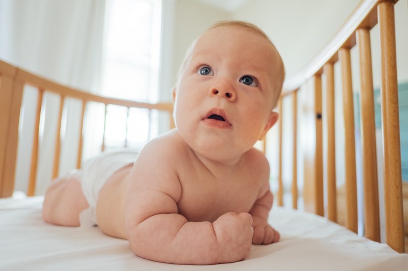 baby eye blue eye posing baby and laying down 4k