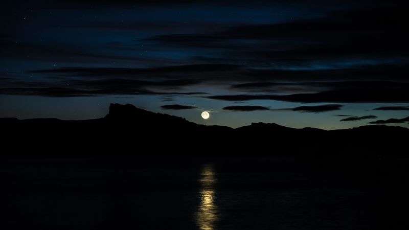 moon, sky, horizon, river, mountains, 4k