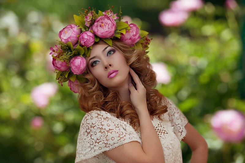 flower person body and looking 4k