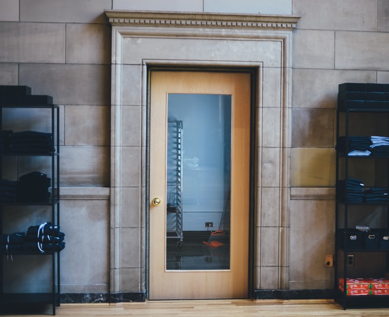 storage shelf and door 4k