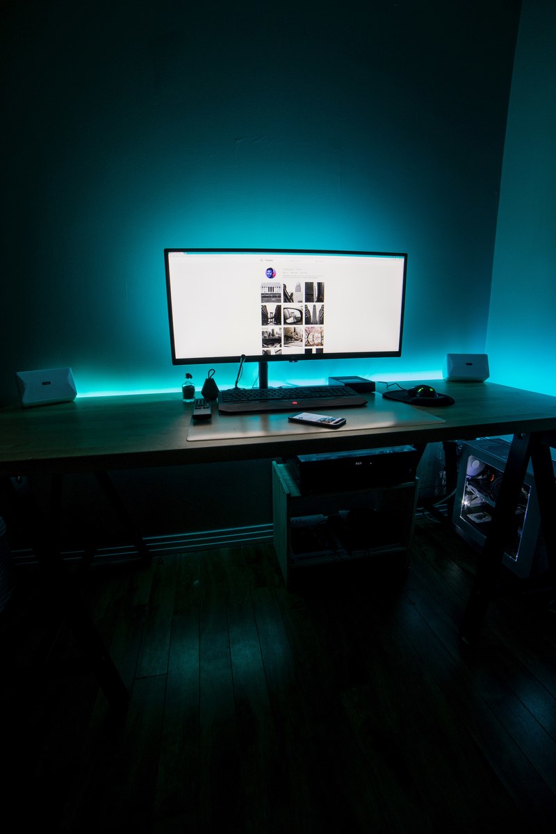 desk tour 4k