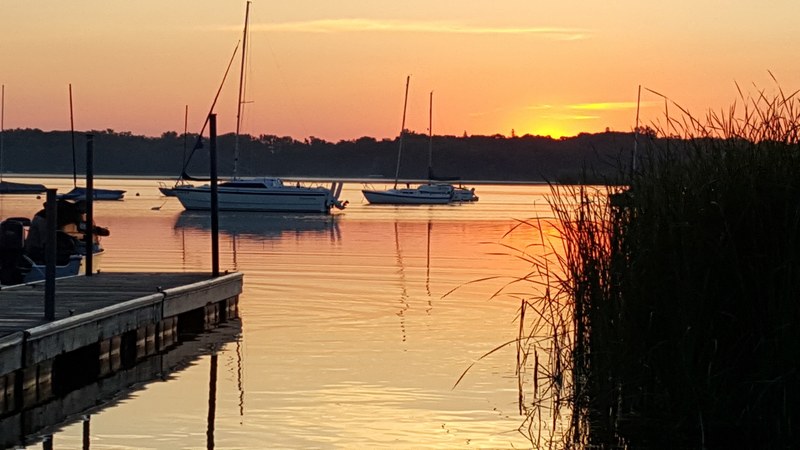 lake miracle morning sunrise and white bear lake 4k