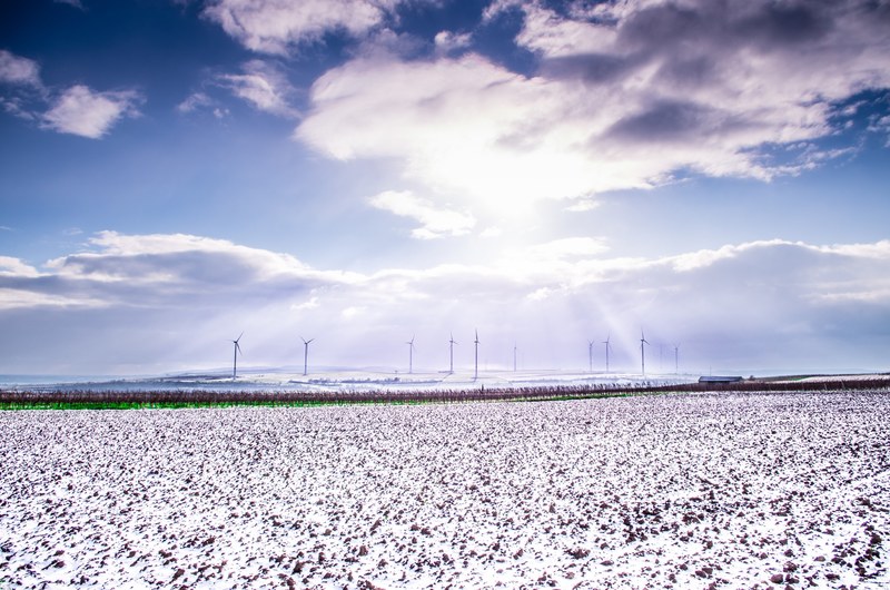 cloud windmill wind turbine and wind farm 4k