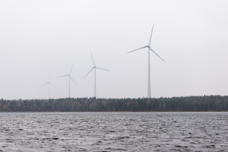electricity windmill wind and water 4k