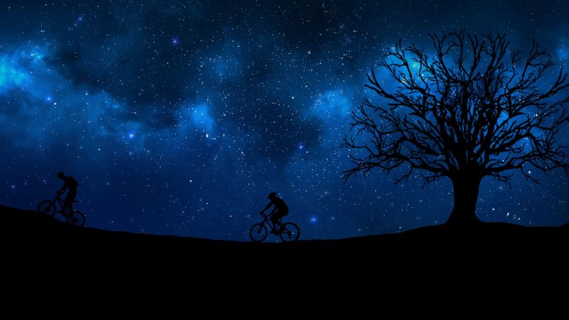 cyclist, starry sky, silhouette, 4k