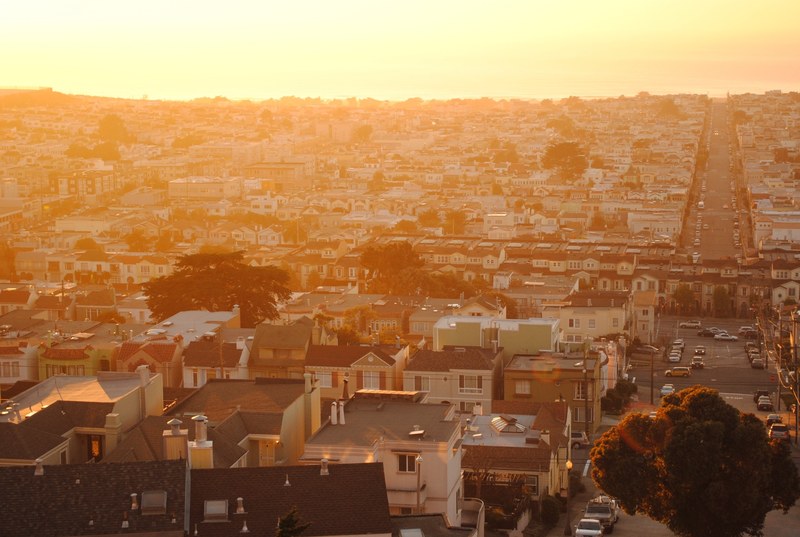 sun setting on a large town full of houses, sun setting on town 4k