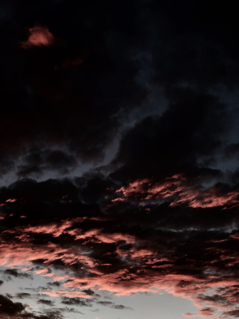 cloudy hello 4k