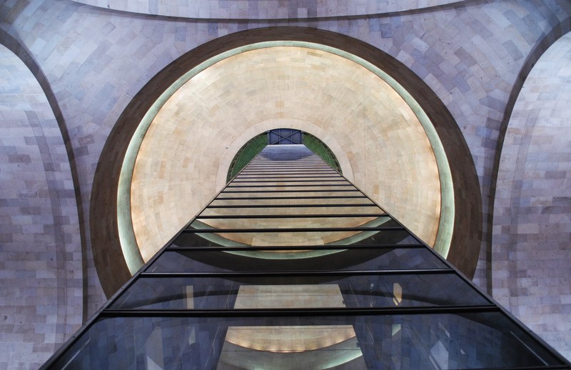 architecture geometric shape and glass 4k
