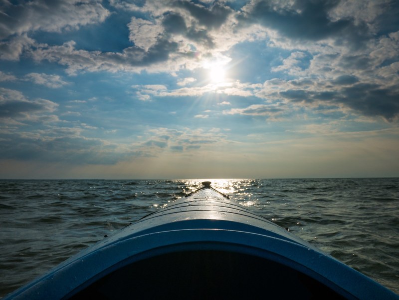 explore sun sunshine and lake 4k