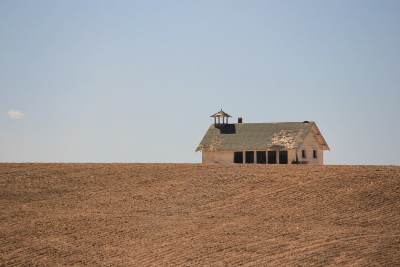 farm abandoned and barn 4k