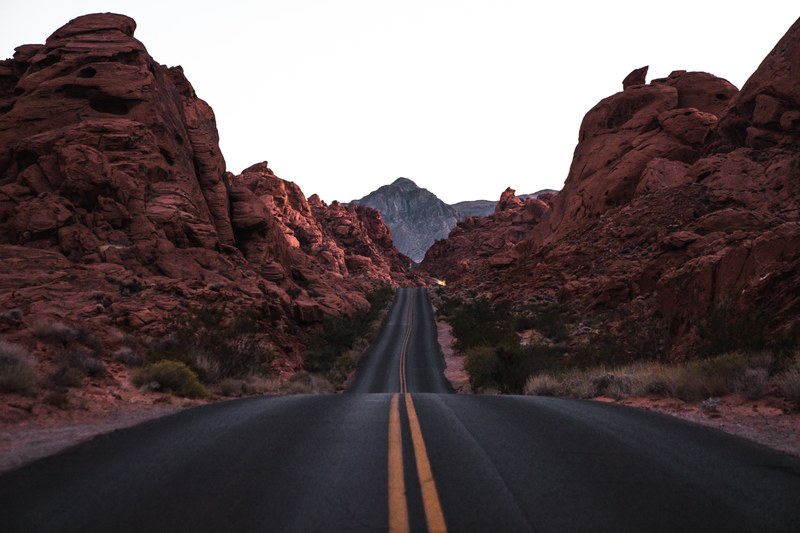 mountain rock road and line 4k