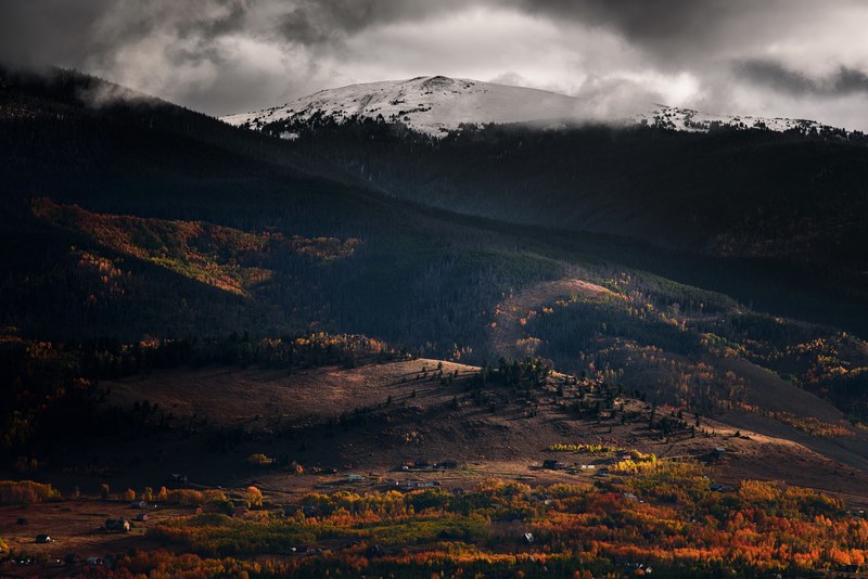 a magnificent rural landscape in the mountains in the autumn, mountain countryside in autumn 4k