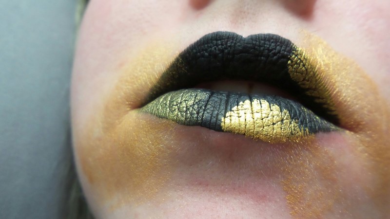 face macro gold and makeup 4k