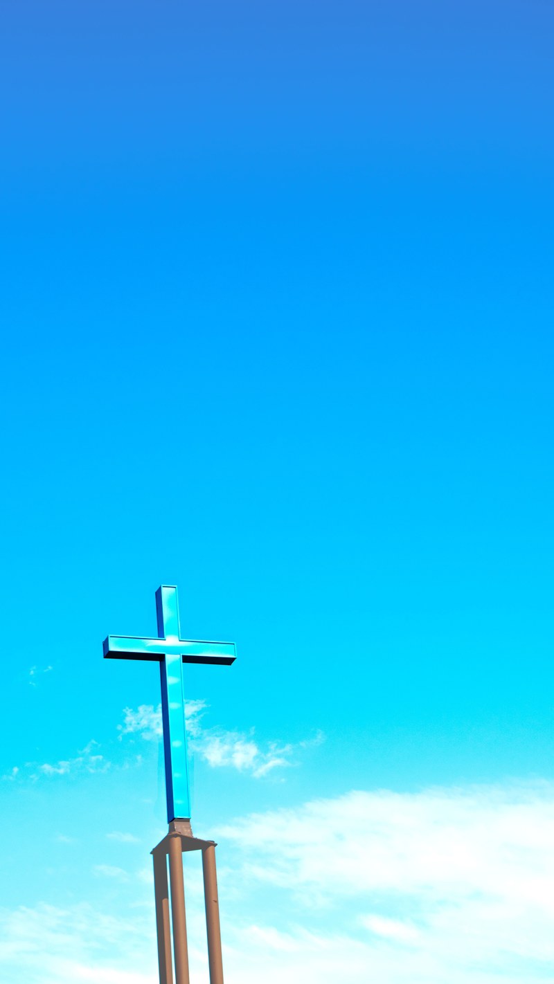 blue cross 4k