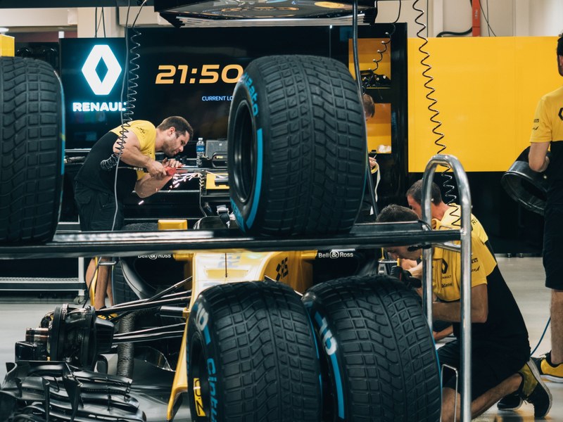 racecar tire tire mechanic and work 4k