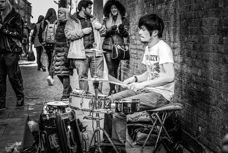 bit strong amazing and playing drum 4k