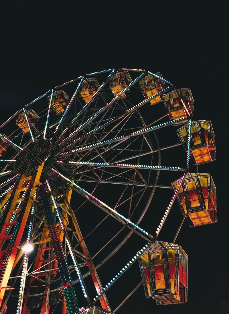 fun fair in town 4k