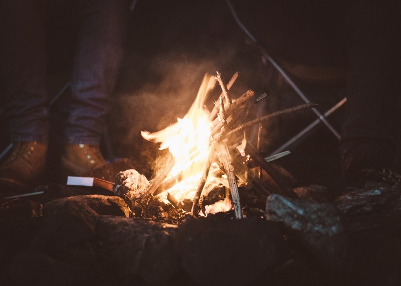 campfire flame camping and camp 4k
