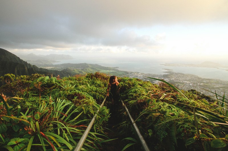 up top of the mountain looking at the coastline city on the pacific ocean oahu, coastal view from oahu 4k