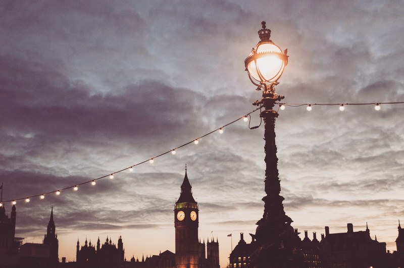 cloud london sunset and big ben 4k