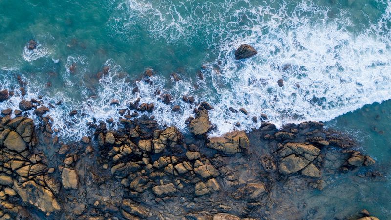 shore, stones, sea, surf, 4k