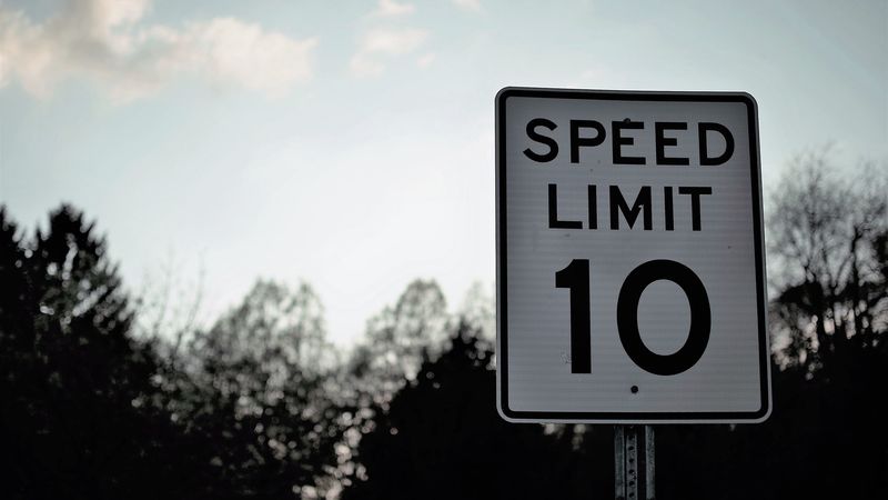 pointer, sign, limit, speed, 4k