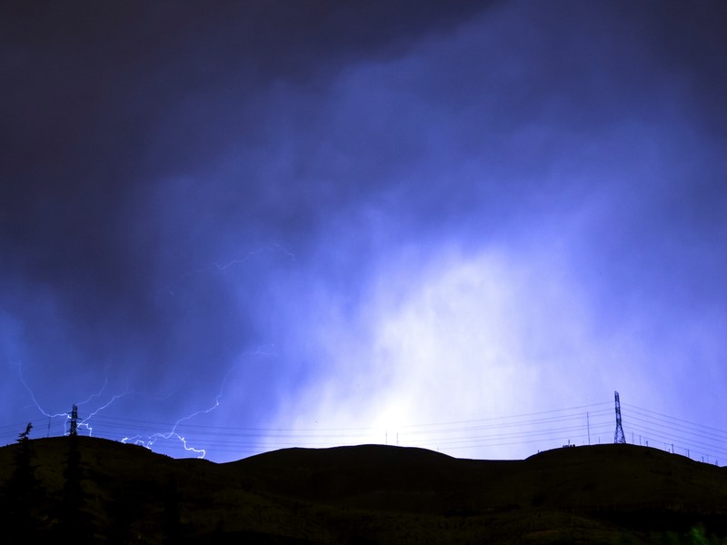 storm lightning cloud and silhouette 4k