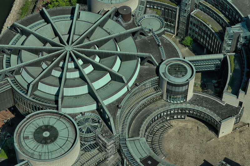 unique rooftop architecture in an industrial cityscape, industrial rooftops 4k