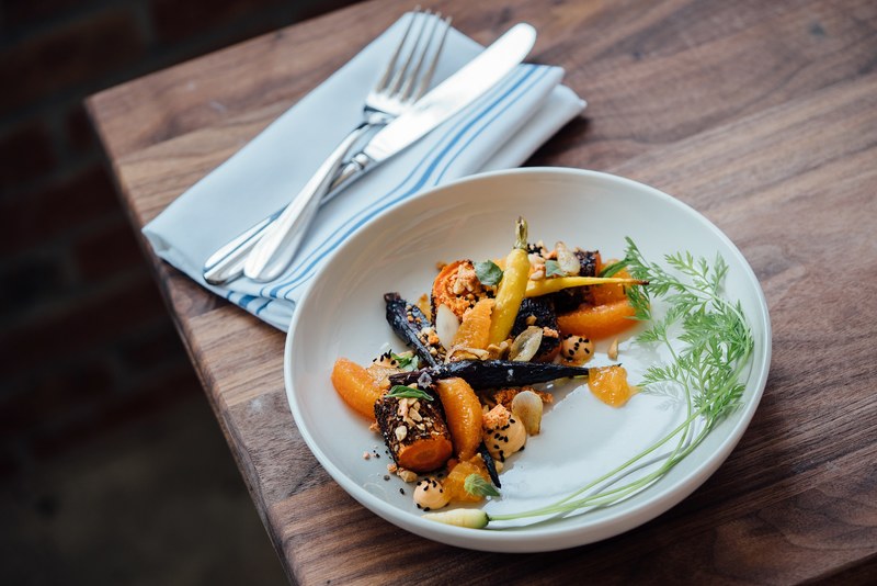 bowl of healthy roasted carrots peppers and vegetables, roasted veggies 4k