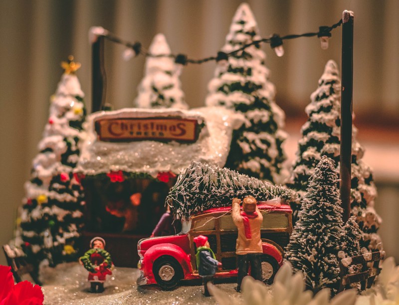 snow scene christmas tree and christmas 4k
