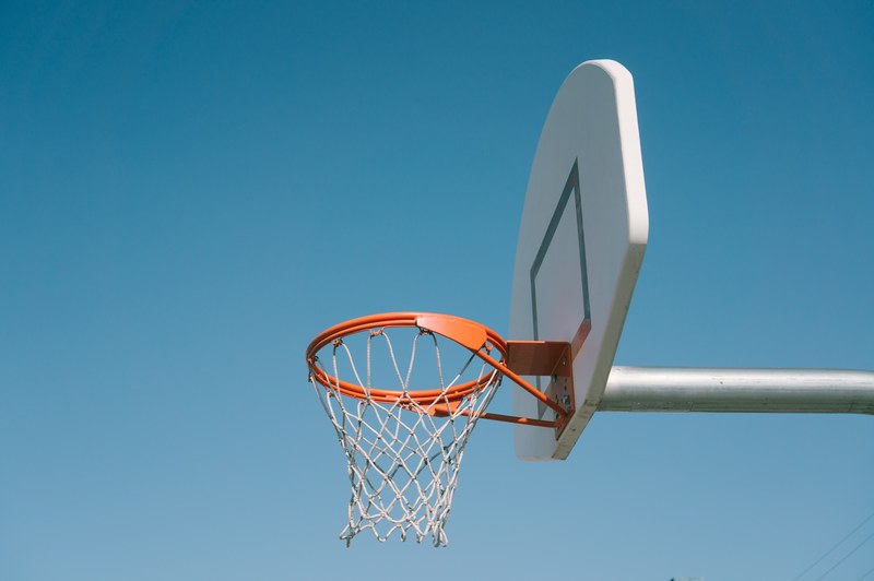 a basic photo of an outdoor basketball net rim and backboard, freestanding basketball net 4k